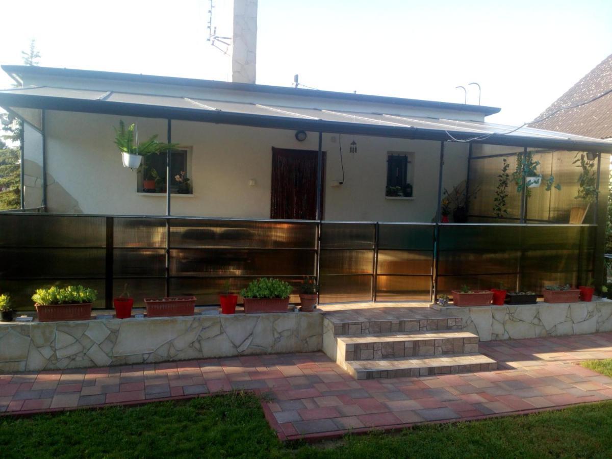 Sunny Apartman Nyíregyháza المظهر الخارجي الصورة