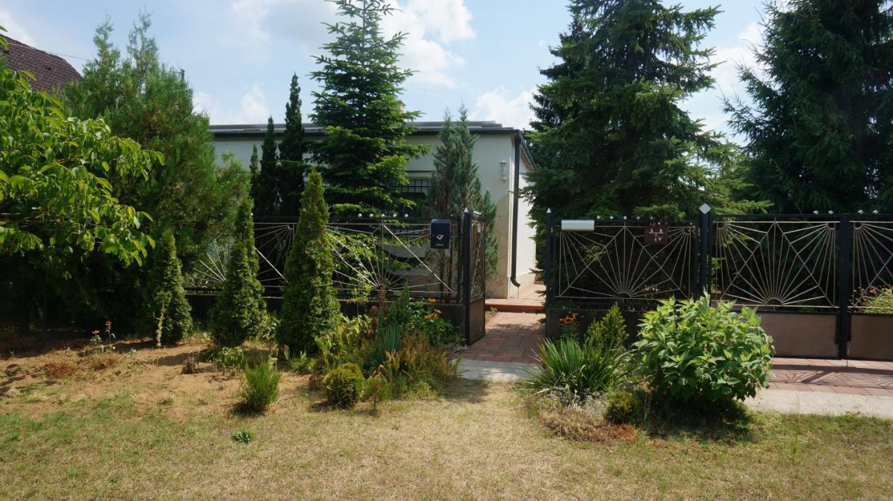 Sunny Apartman Nyíregyháza المظهر الخارجي الصورة